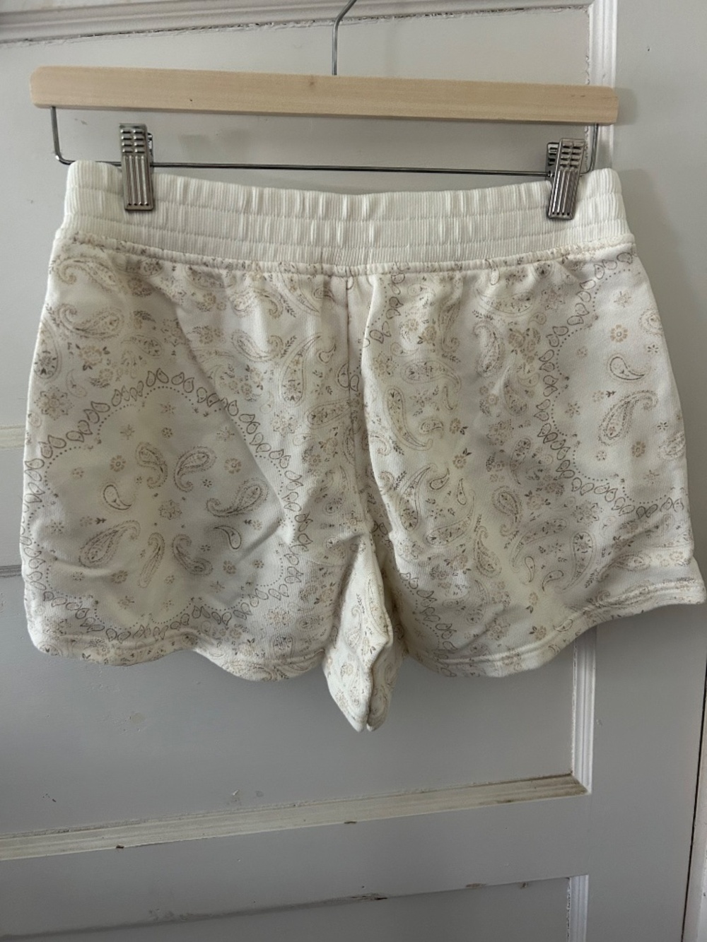 Shorts - Picture 6 of 6